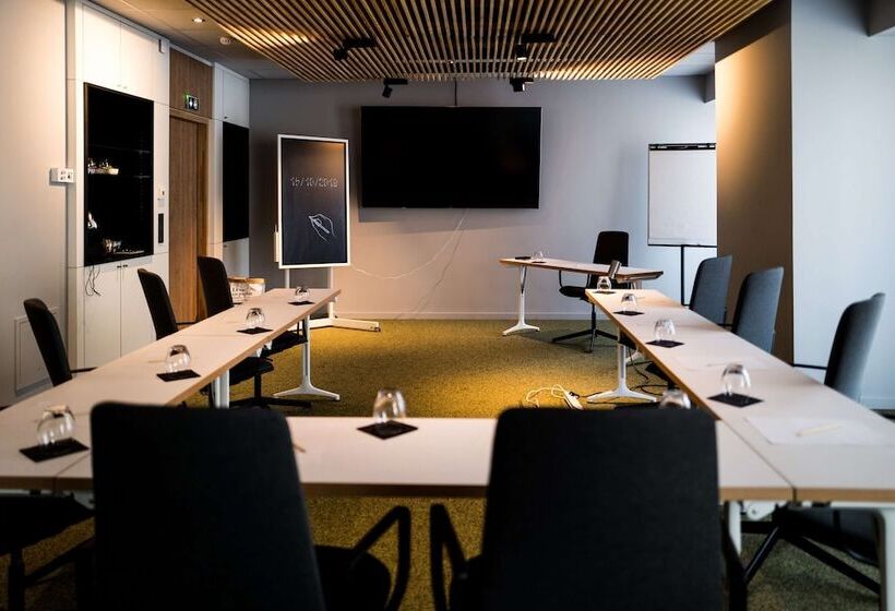 Fotos del hotel Campanile Montpellier Centre St Roch:  15