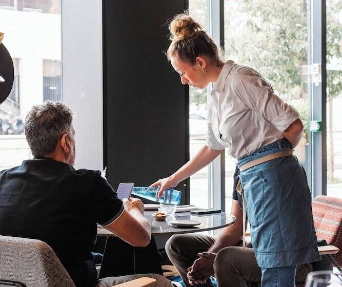 Fotos del hotel Campanile Montpellier Centre St Roch:  6