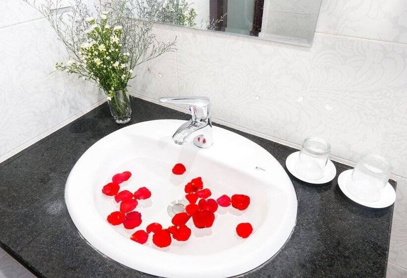 Fotos del hotel Hue Royal:  4