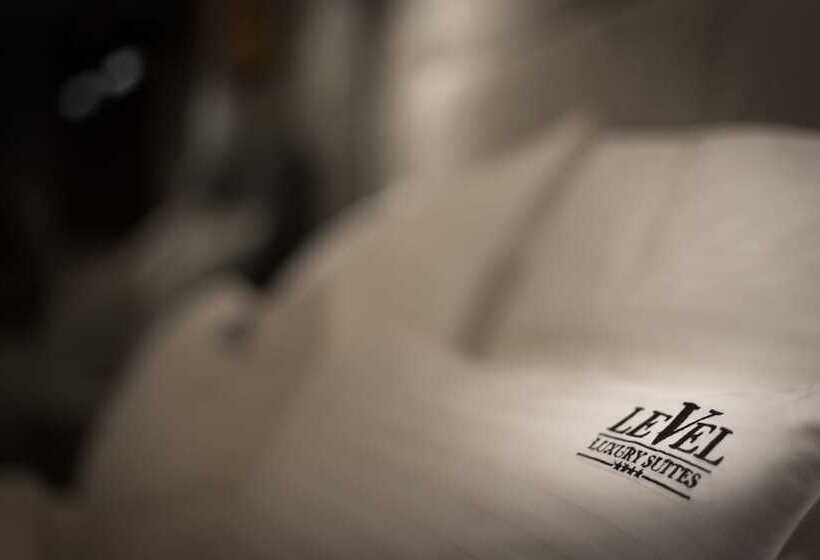 Fotos del hotel Level Luxury Suites:  10