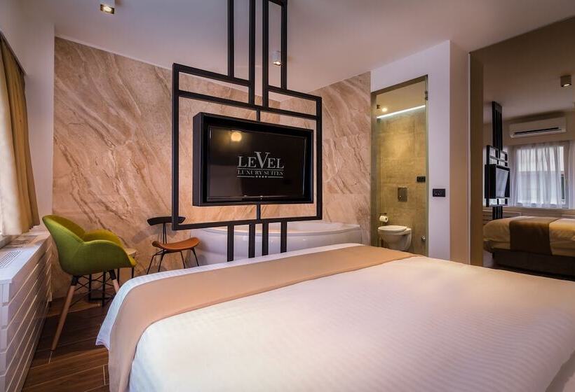 Fotos del hotel Level Luxury Suites:  6