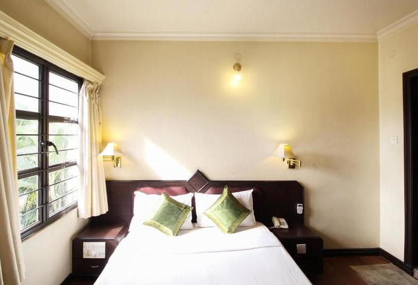 Fotos del hotel Treebo Trend Royal Inn:  22