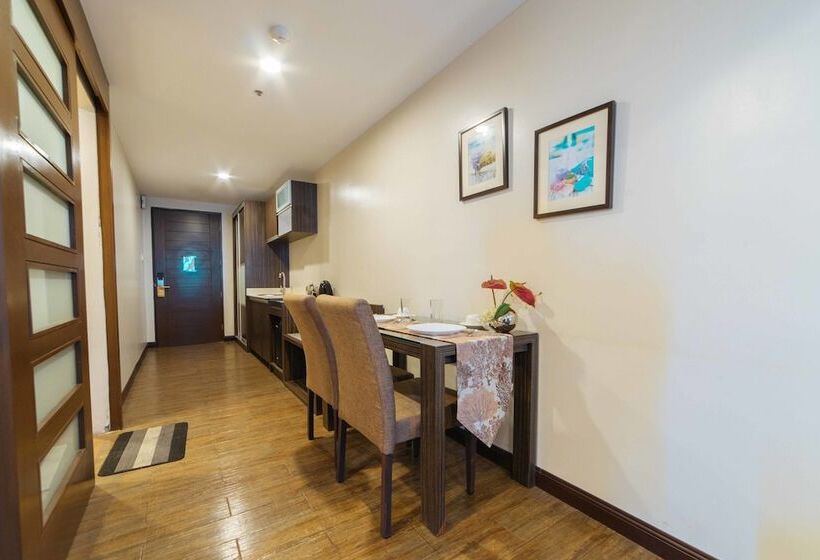 Fotos del hotel Reddoorz Premium @ West Avenue Quezon City:  6