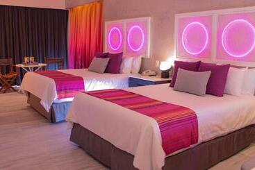 Almar Resort Luxury Lgbt Beach Front Experience - Puerto Vallarta