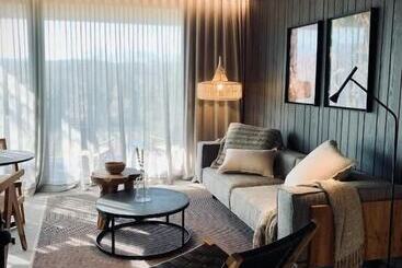 Les Cabanes De L Oller Del Mas - Manresa