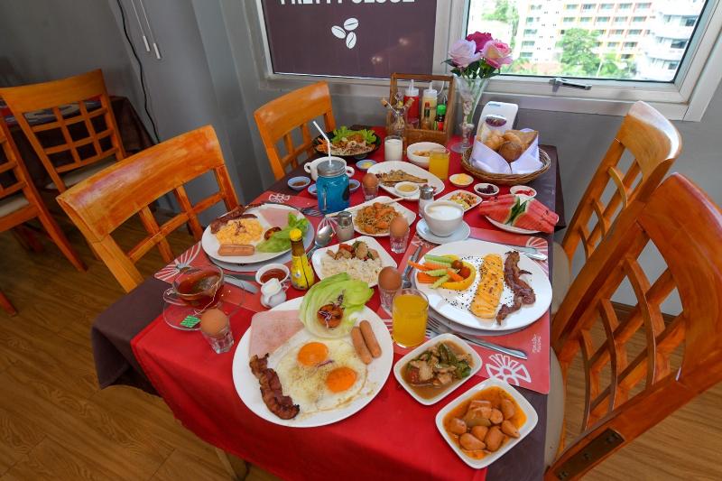 Fotos del hotel Oakwood Journeyhub Pattaya:  19