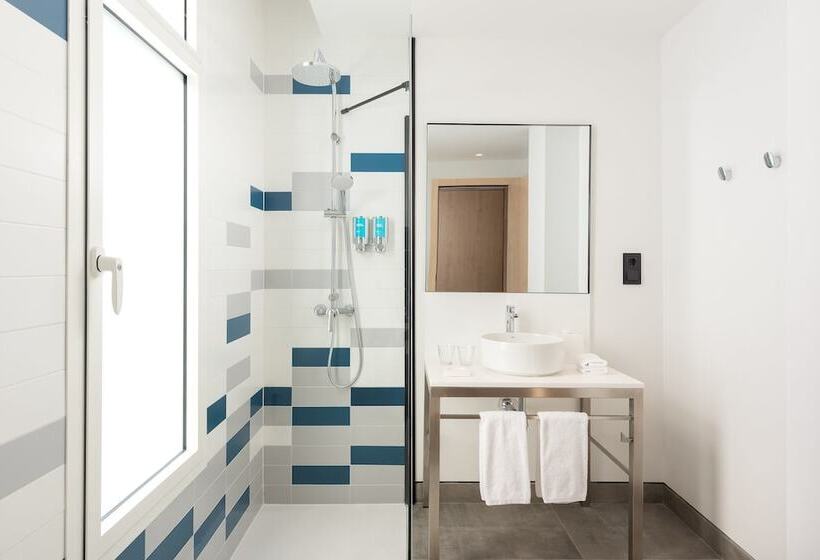 Fotos del hotel Aloft Madrid Gran Via:  13