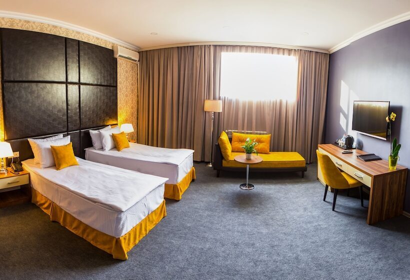 Fotos del hotel Square Inn:  13