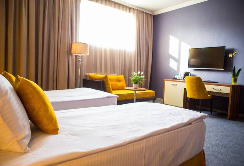 Fotos del hotel Square Inn:  23