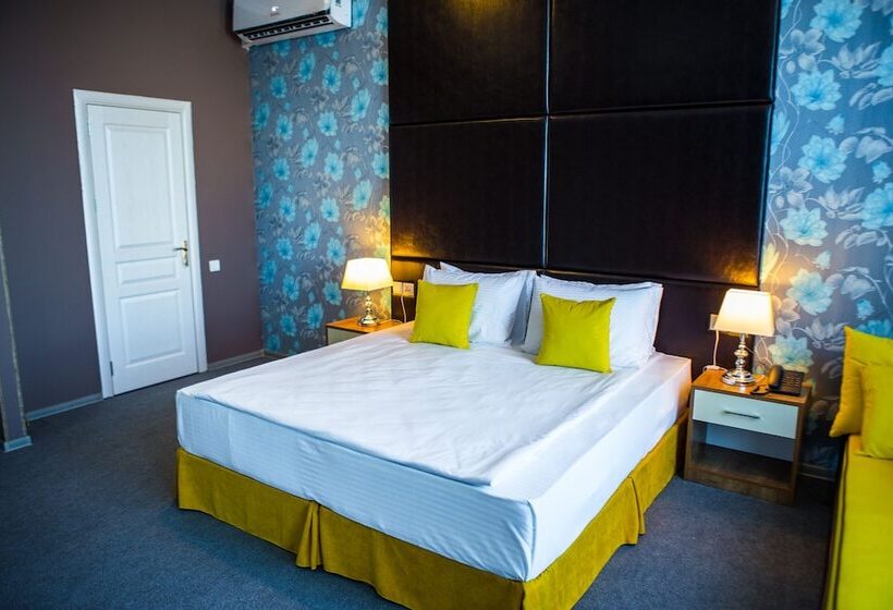 Fotos del hotel Square Inn:  4