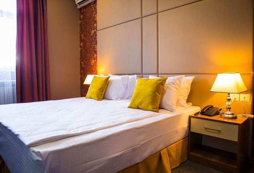 Fotos del hotel Square Inn:  3