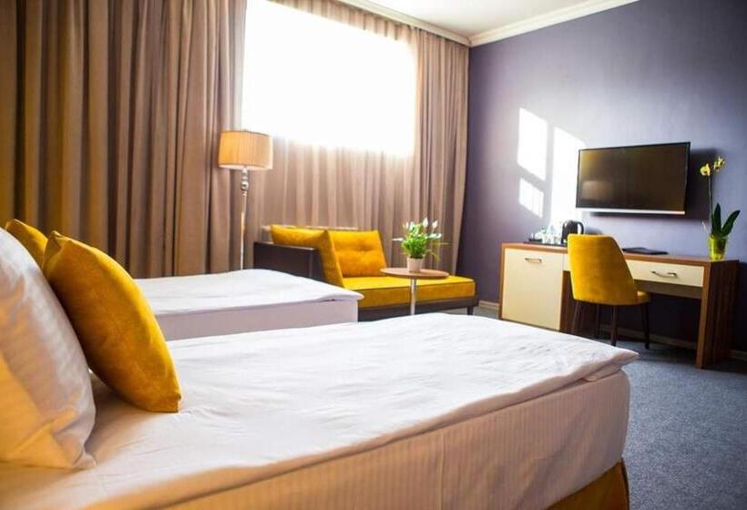 Fotos del hotel Square Inn:  6