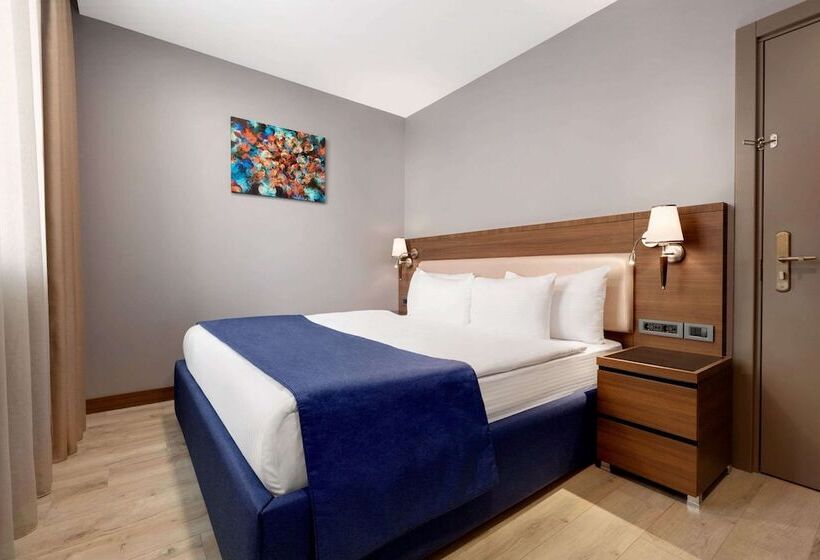 Fotos del hotel La Quinta By Wyndham Istanbul Gunesli:  11