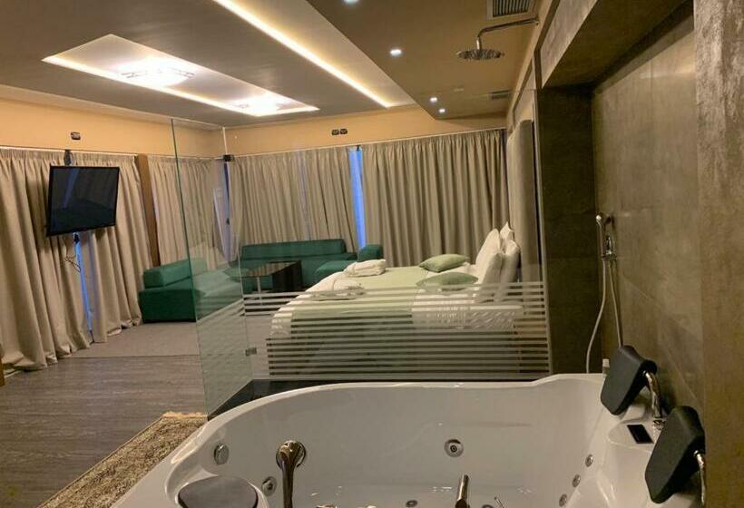 Fotos del hotel Albanopolis:  24