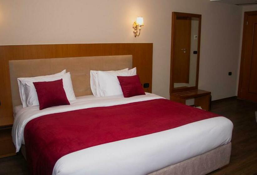 Fotos del hotel Albanopolis:  18