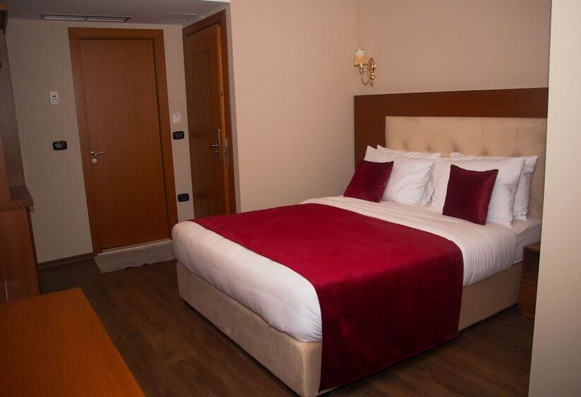 Fotos del hotel Albanopolis:  9