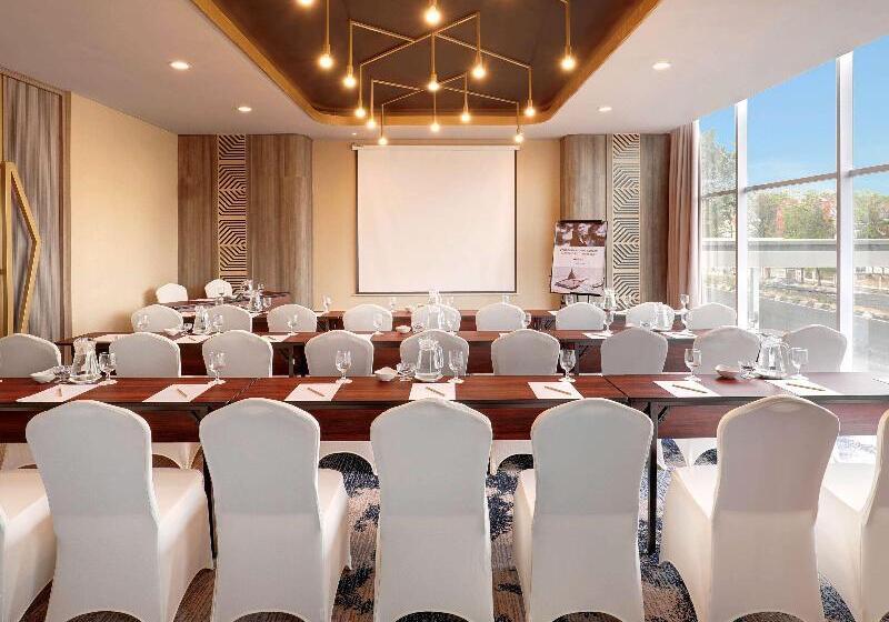 Fotos del hotel Mercure Makassar Nexa Pettarani:  12