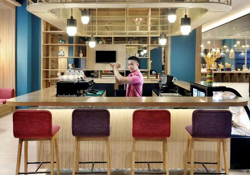 Fotos del hotel Mercure Makassar Nexa Pettarani:  15