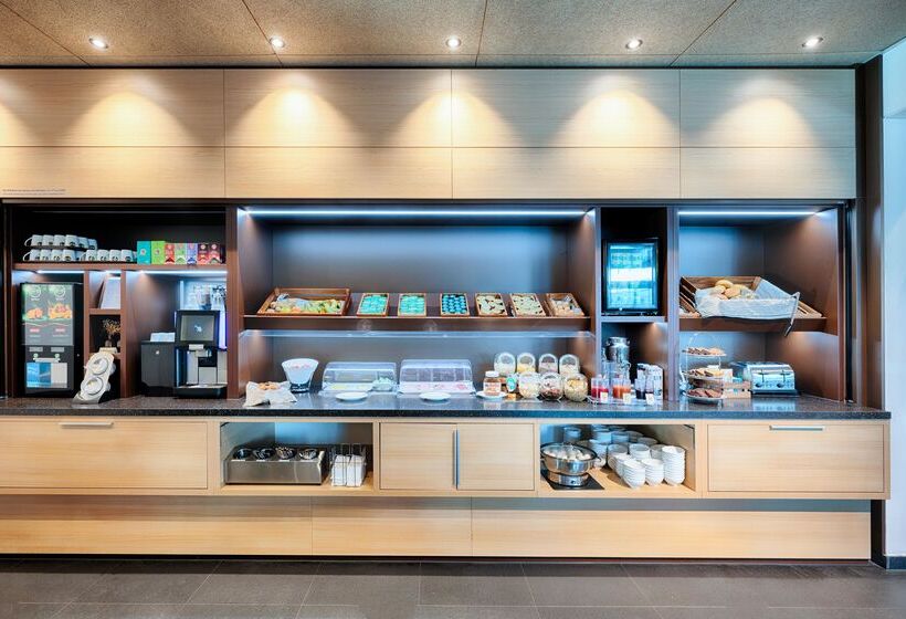 Fotos del hotel B&b Hotel Nürnberg-plärrer:  17