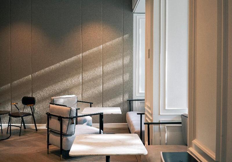 Fotos del hotel Page8, Page S:  9