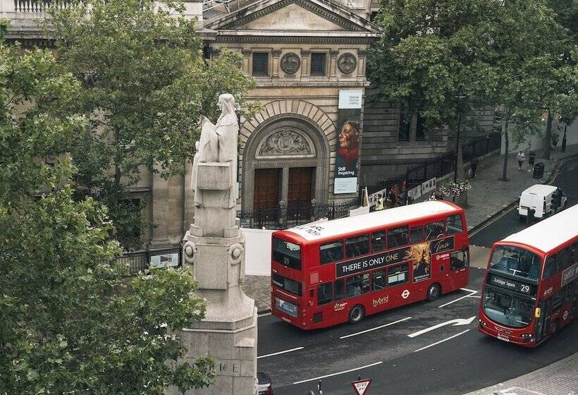 Fotos del hotel Page8, Page S:  3