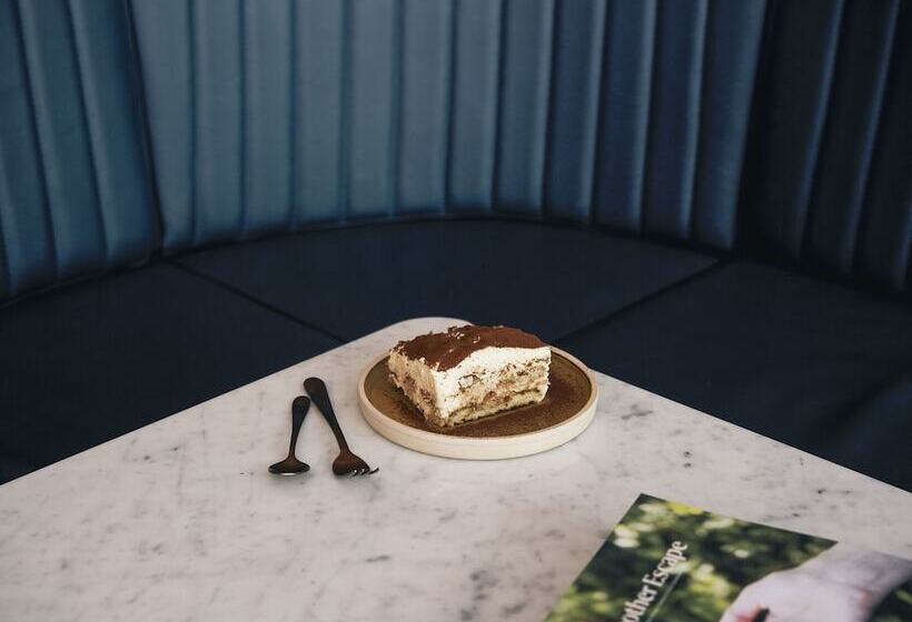 Fotos del hotel Page8, Page S:  19