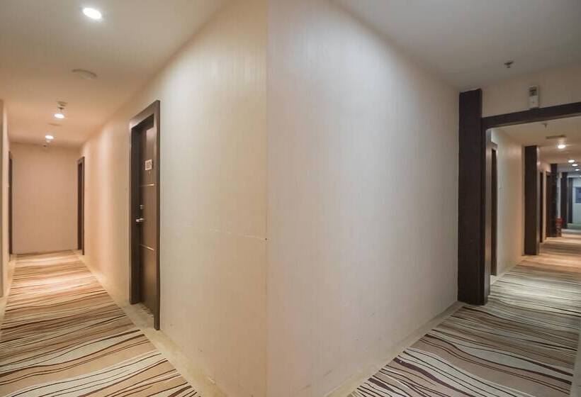 Fotos del hotel Reddoorz Premium Near Grand Batam Mall:  16