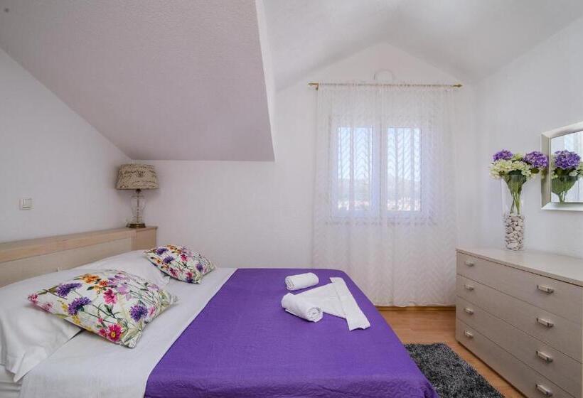 Fotos del hotel Apartments Kasalo:  4