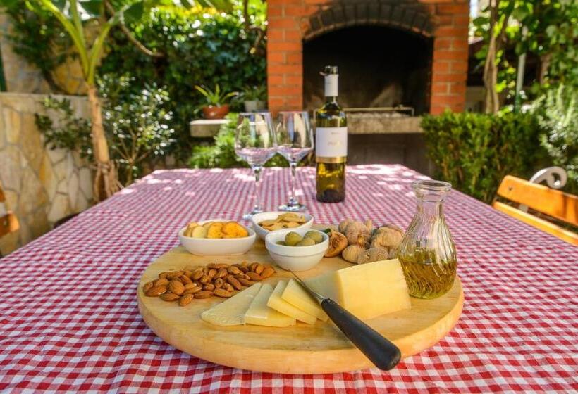 Fotos del hotel Apartments Kasalo:  23