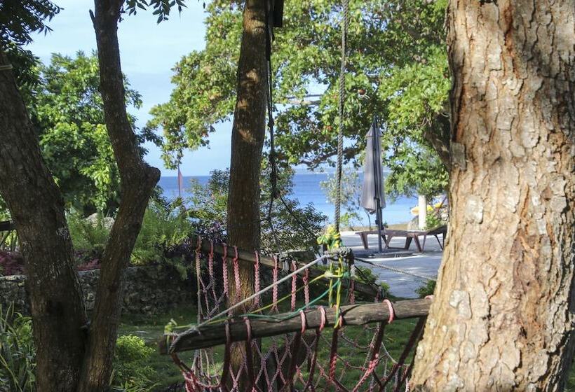 Fotos del hotel Isla Hayahay Beach Resort And Restaurant:  4