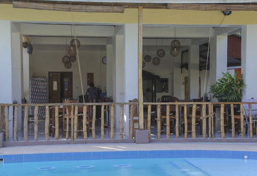 Fotos del hotel Isla Hayahay Beach Resort And Restaurant:  14