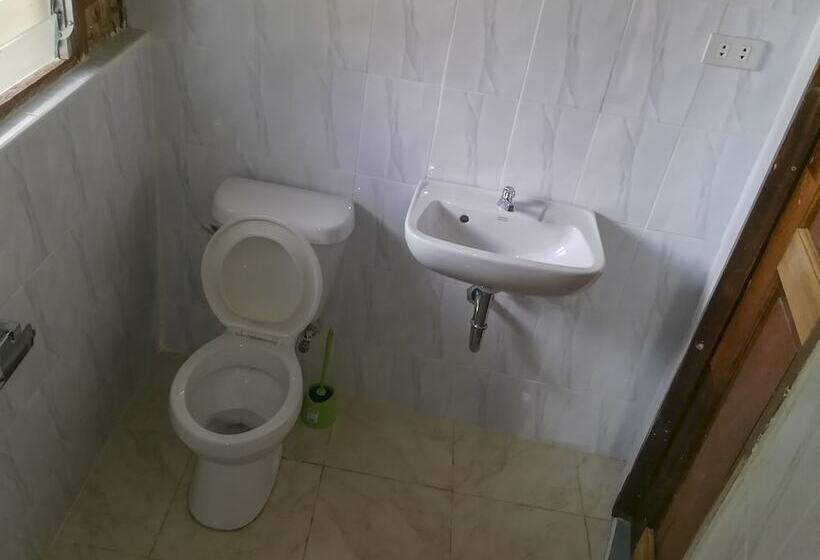 Fotos del hotel Isla Hayahay Beach Resort And Restaurant:  6