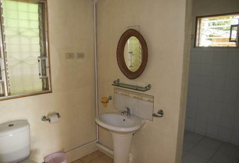 Fotos del hotel Isla Hayahay Beach Resort And Restaurant:  5