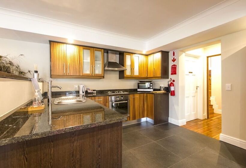 Fotos del hotel Orange Inn:  25