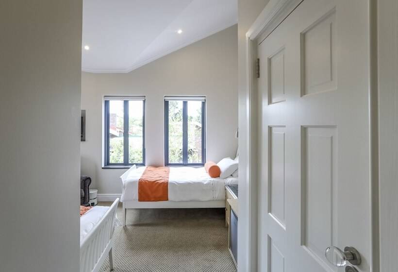 Fotos del hotel Orange Inn:  5