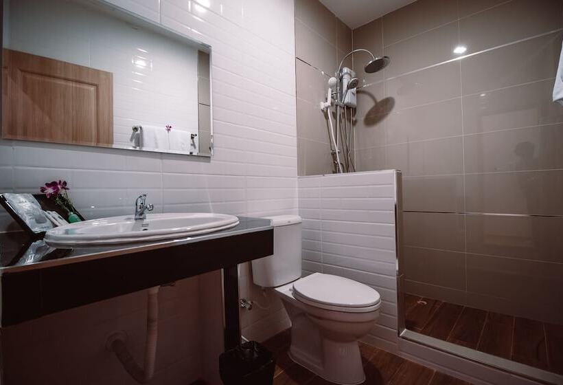 Fotos del hotel Triple Trees:  11