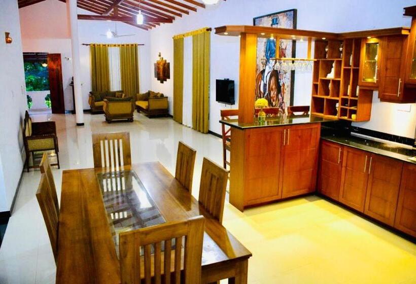 Fotos del hotel White Horse Guesthouse:  6