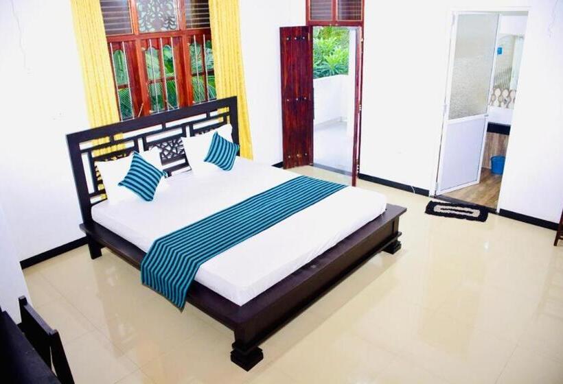 Fotos del hotel White Horse Guesthouse:  3