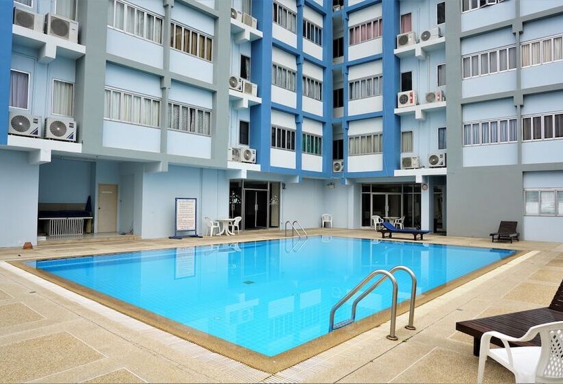 Fotos del hotel Hua Hin Sport Villa:  8