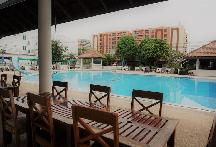 Fotos del hotel Hua Hin Sport Villa:  19