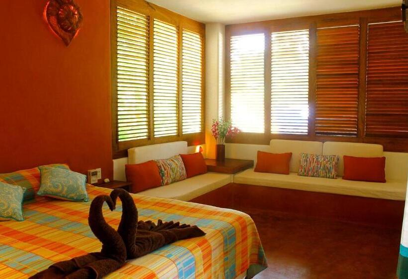 Fotos del hotel Punta Arena Surf Suites:  14