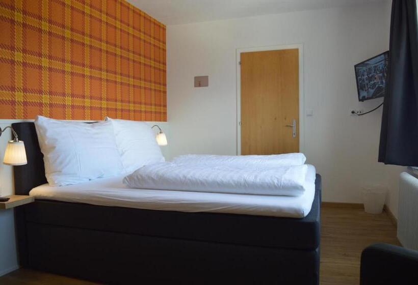 Fotos del hotel B & B Gmeineck:  8