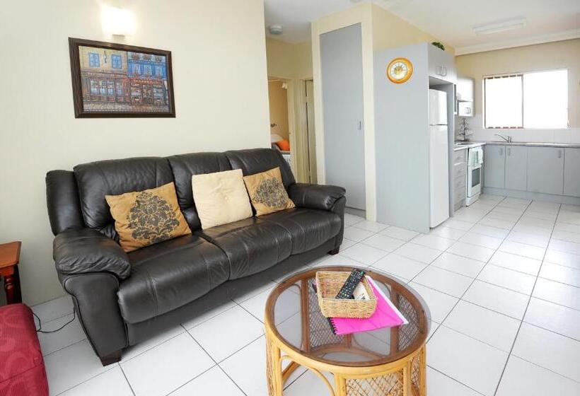 Fotos del hotel The Tahitian Holiday Apartments:  23