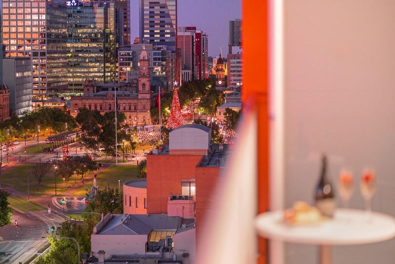 Fotos del hotel Tom S Court:  19