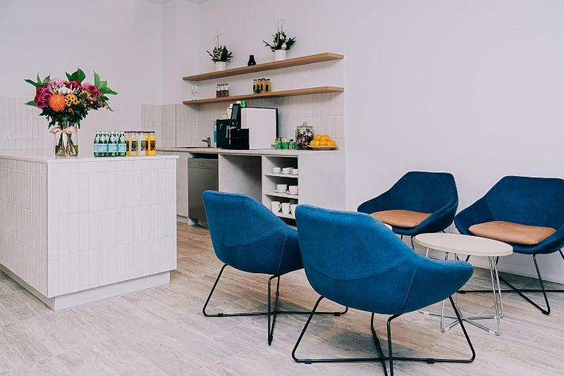 Fotos del hotel Tom S Court:  17