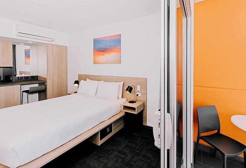 Fotos del hotel Tom S Court:  11