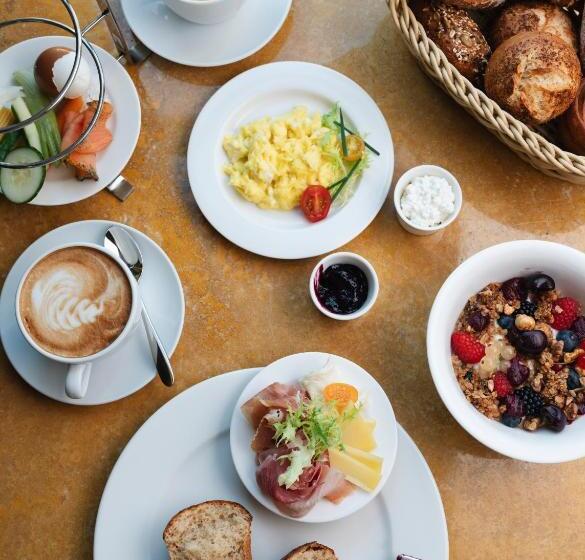 Fotos del hotel Karl August - A Neighborhood:  17