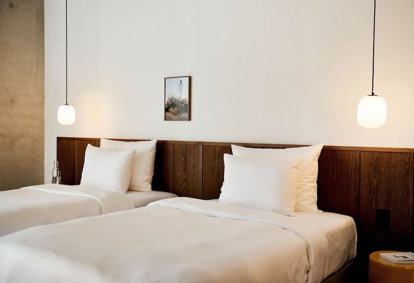 Fotos del hotel Karl August - A Neighborhood:  3