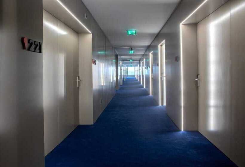 Fotos del hotel Stay  Porto Aeroporto:  13