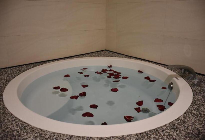 Fotos del hotel Walker   Zhengyi 2:  14